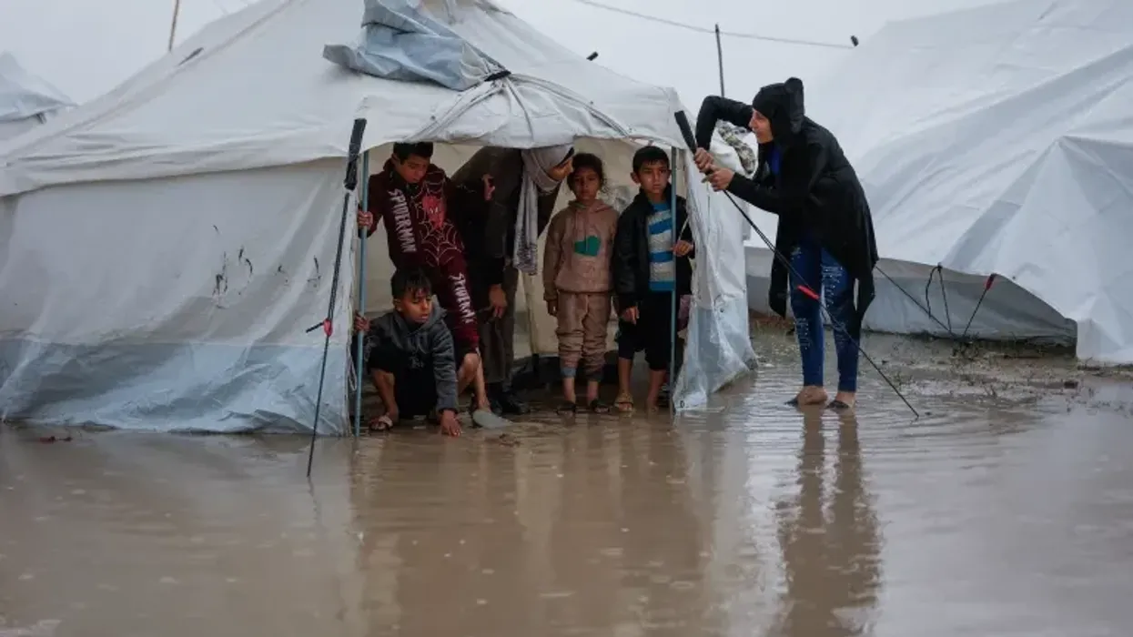 Stuhitë në Gaza vrasin 14 palestinezë, përfshirë 3 fëmijë Stuhitë në Gaza vrasin 14 palestinezë, përfshirë 3 fëmijë