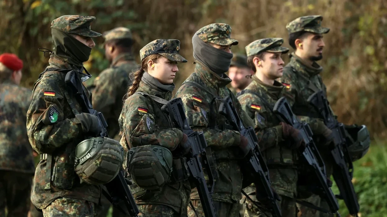 Gjermania forcon krahun lindor të NATO-s, dërgon trupa në Poloni