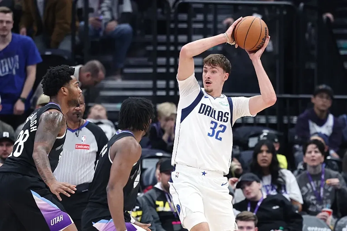 Mrekulli në NBA: Një adoleshent shënoi 42 pikë dhe bëri histori me një ndeshje të pabesueshme Mrekulli në NBA: Një adoleshent shënoi 42 pikë dhe bëri histori me një ndeshje të pabesueshme
