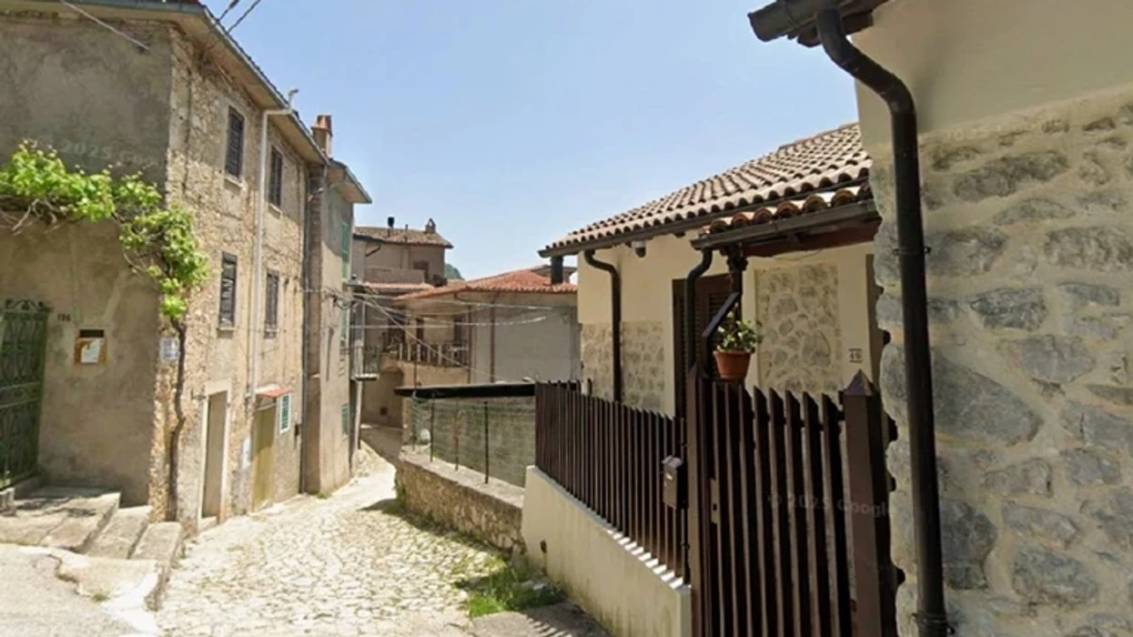 Fëmija i parë në një fshat italian pas 30 vitesh, gëzon gjithë komunitetin