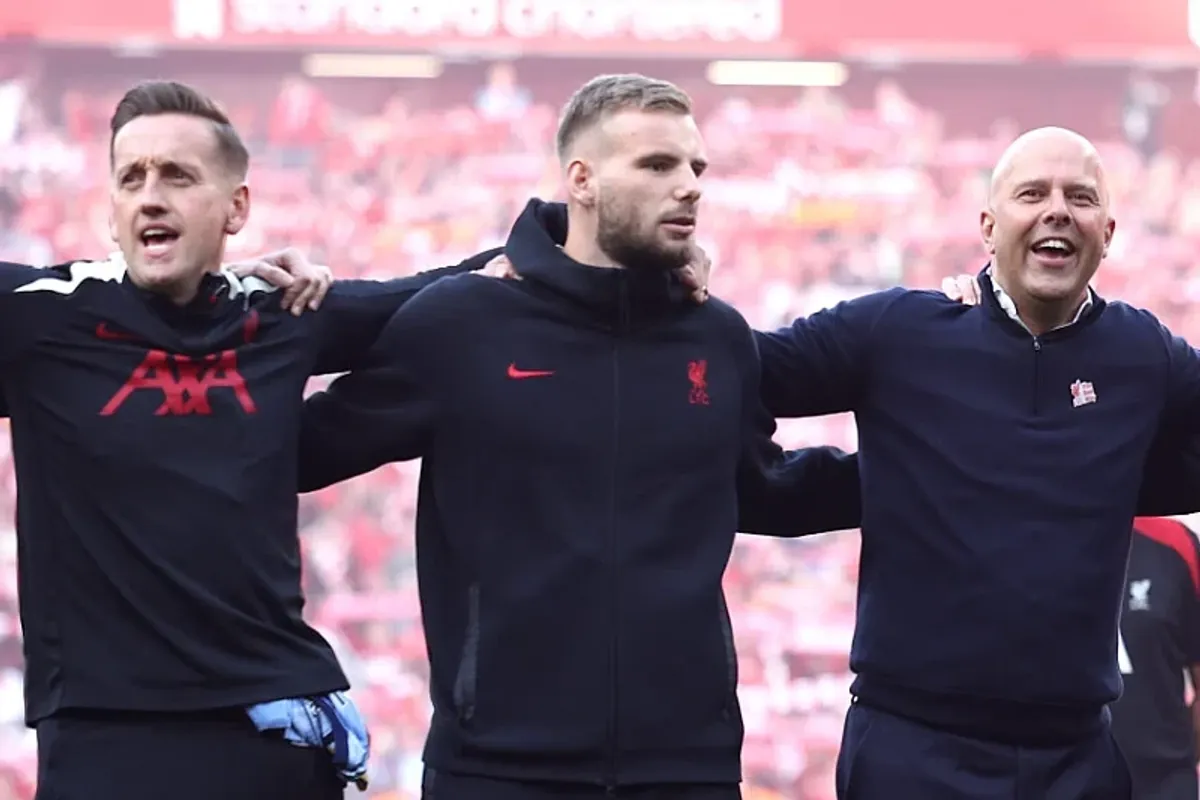Drejtuesit e Liverpoolit gjejnë fajtorin për rezultatet e dobëta, shkarkohet njëri nga trajnerët Drejtuesit e Liverpoolit gjejnë fajtorin për rezultatet e dobëta, shkarkohet njëri nga trajnerët