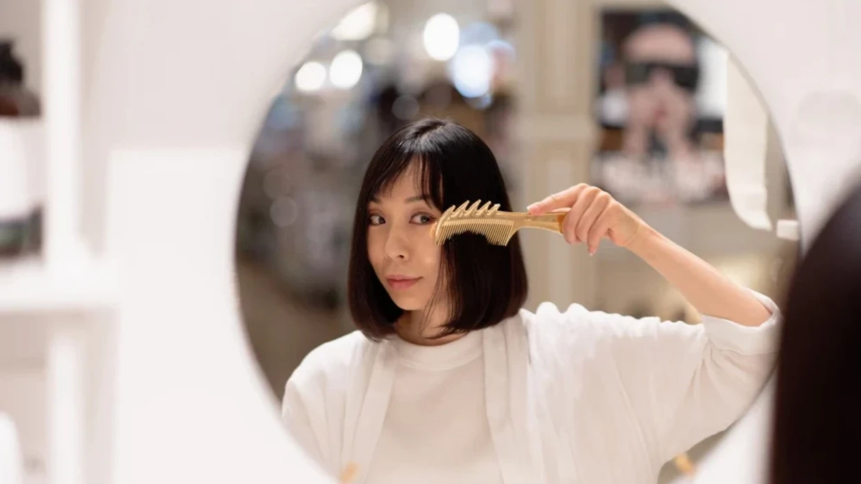 Sekreti i flokëve të mëndafshtë të japonezeve - dy shampo, një vaj dhe një sekret para larjes
