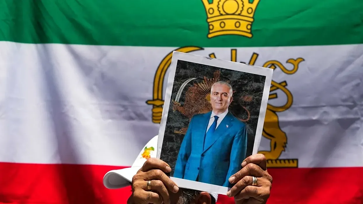 "Republika Islamike do të bjerë", vjen reagimi i Princit të kurorës së Iranit