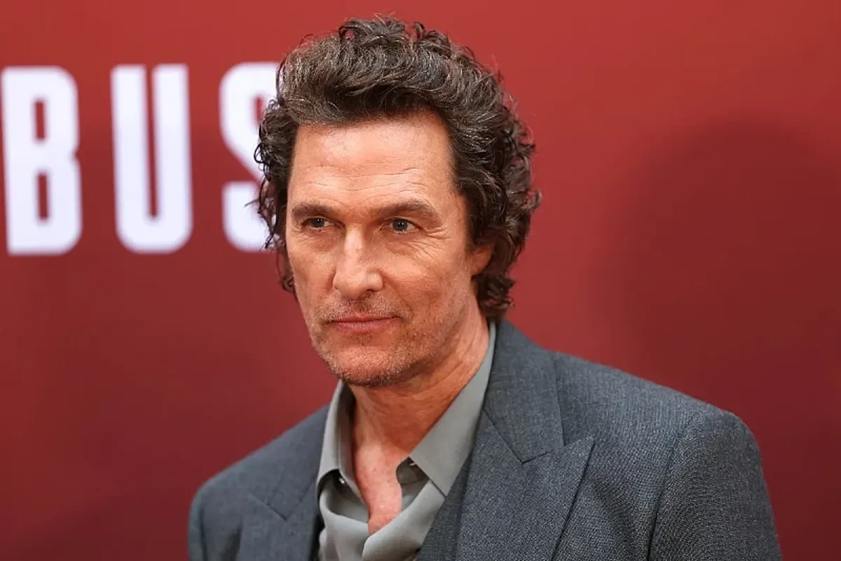 Matthew McConaughey mbron imazhin dhe zërin e tij nga përdorimi i paautorizuar nga inteligjenca artificiale Matthew McConaughey mbron imazhin dhe zërin e tij nga përdorimi i paautorizuar nga inteligjenca artificiale