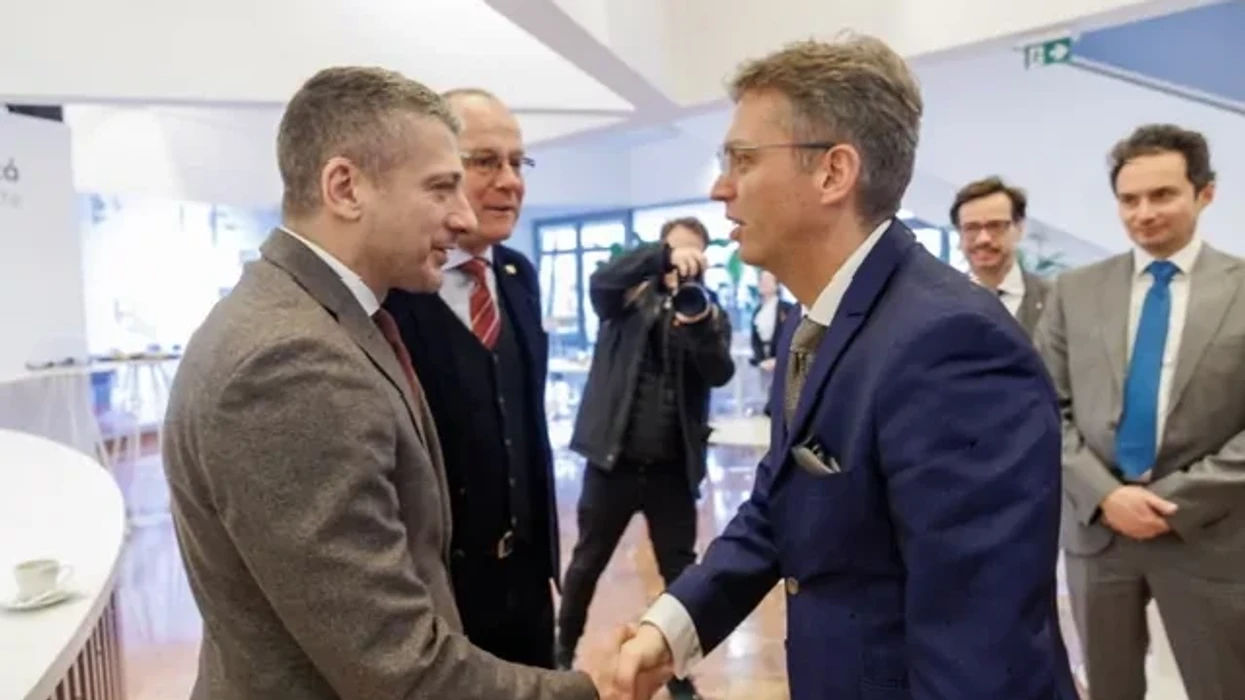 Perinski: Maqedonia dhe Hungaria forcojnë lidhjet në fushën e zhvillimit rajonal dhe politikave të BE-së