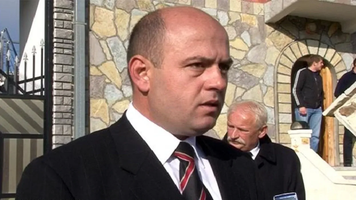 Murat Jashari refuzon postin e presidentit: Familja Jashari i takon gjithë shqiptarëve Murat Jashari refuzon postin e presidentit: Familja Jashari i takon gjithë shqiptarëve