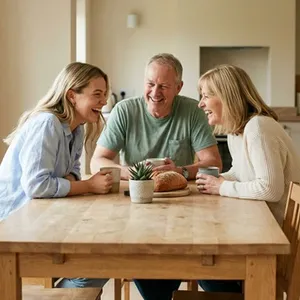 Disa shenja që tregojnë se një person është rritur në një familje të lumtur Disa shenja që tregojnë se një person është rritur në një familje të lumtur