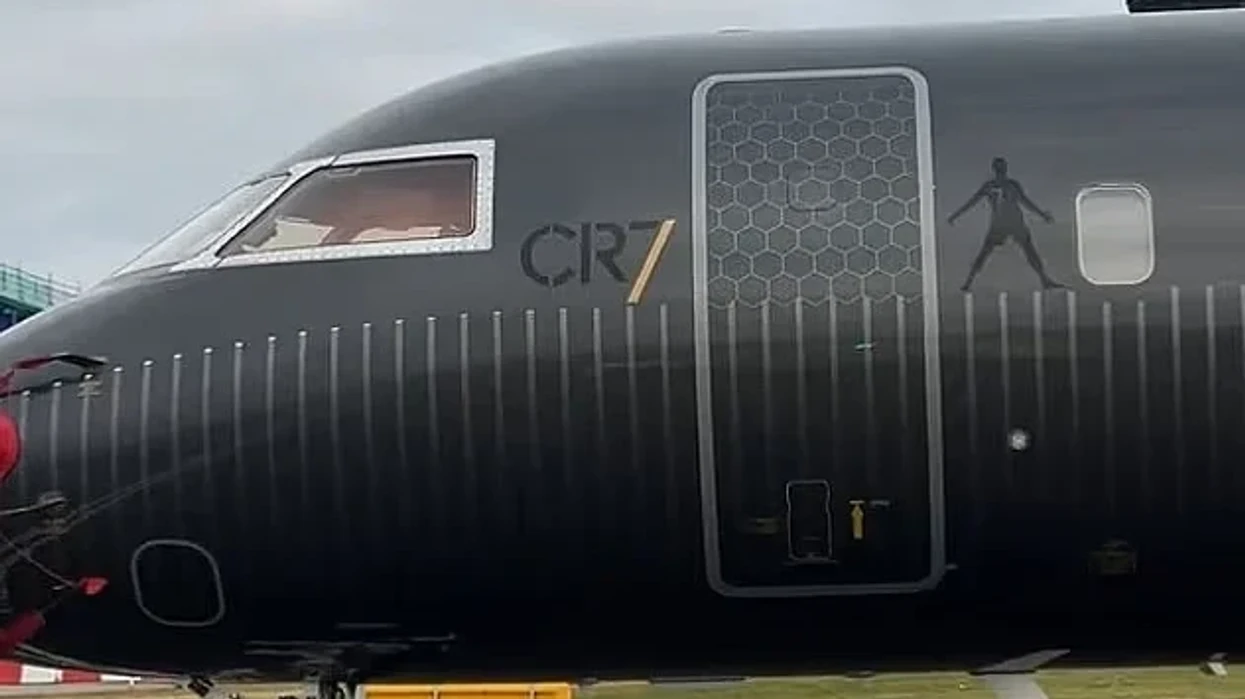 A u arratis Ronaldo nga Arabia Saudite? Aeroplani i portugezit u ngrit pas përshkallëzimit të konfliktit