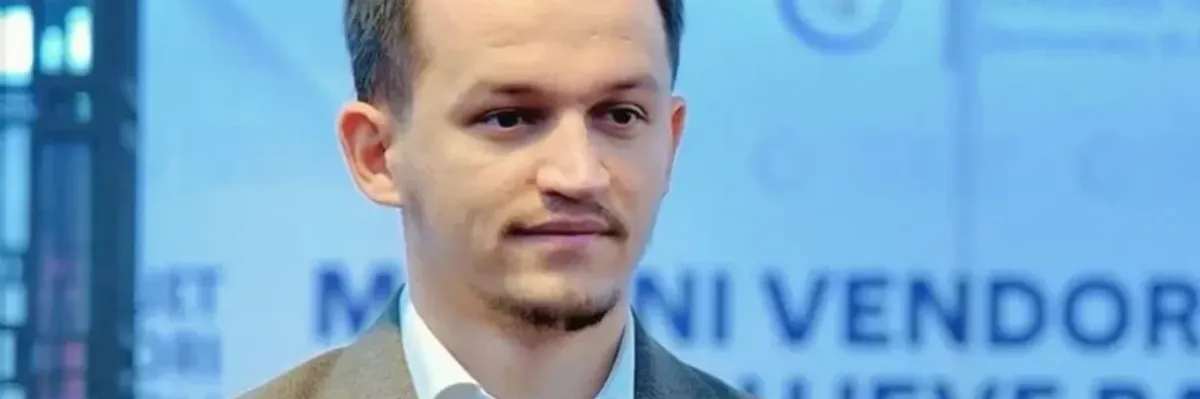 Cakolli kritikon propozimin e LVV-së për KQZ-në: Përpjekje për të krijuar bazë për kontestim Cakolli kritikon propozimin e LVV-së për KQZ-në: Përpjekje për të krijuar bazë për kontestim