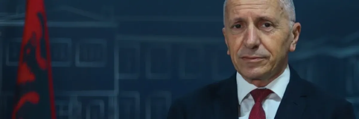 Kamberit: NATO të rishikojë Zonën Tokësore të Sigurisë pas manovrave serbe pranë kufirit me Kosovën Kamberit: NATO të rishikojë Zonën Tokësore të Sigurisë pas manovrave serbe pranë kufirit me Kosovën
