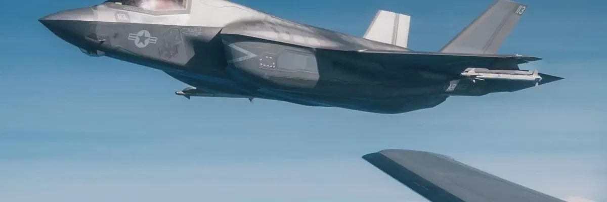 F-35 amerikan i dëmtuar nga zjarri i dyshuar iranian bën ulje emergjente F-35 amerikan i dëmtuar nga zjarri i dyshuar iranian bën ulje emergjente