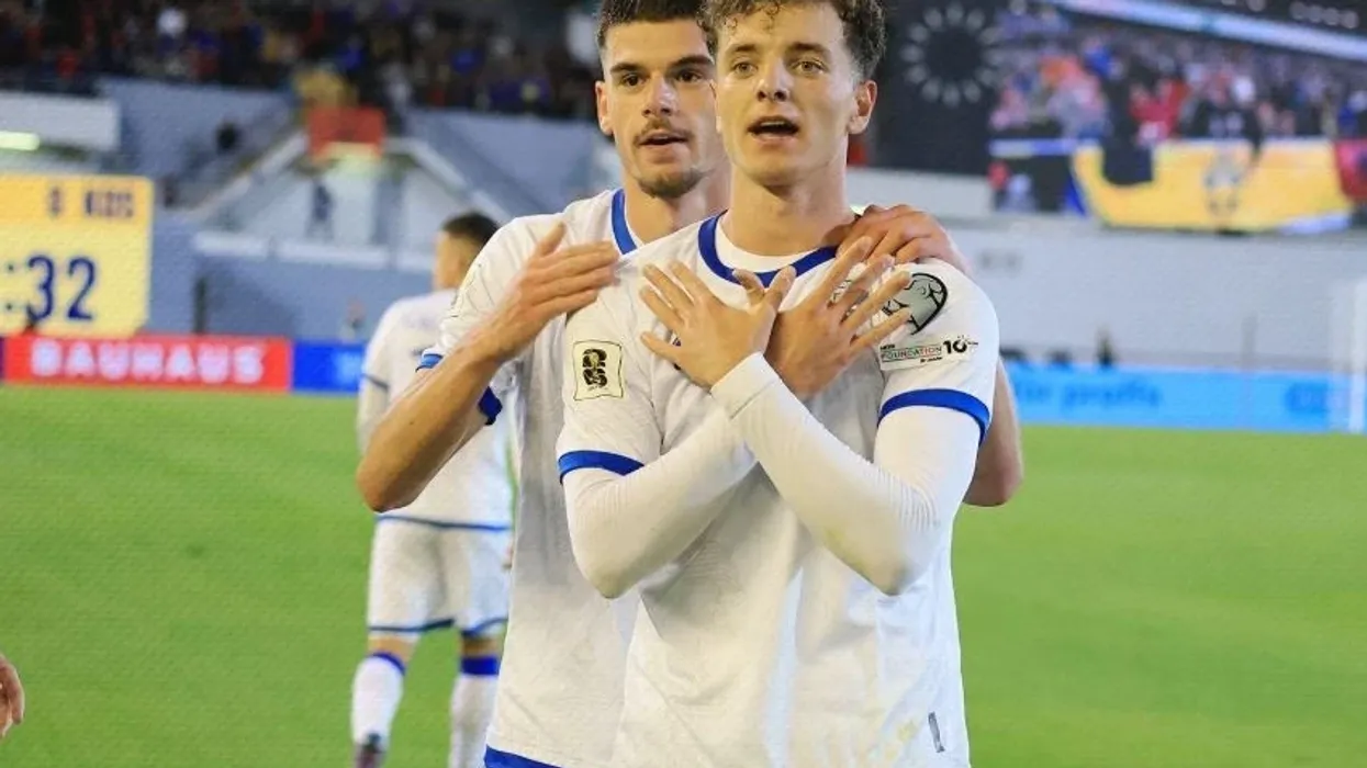 Fisnik Asllani: Brutalisht vështirë ndaj Sllovakisë, por kualifikimi në Botëror është dhurata më e mirë për Kosovën Fisnik Asllani: Brutalisht vështirë ndaj Sllovakisë, por kualifikimi në Botëror është dhurata më e mirë për Kosovën