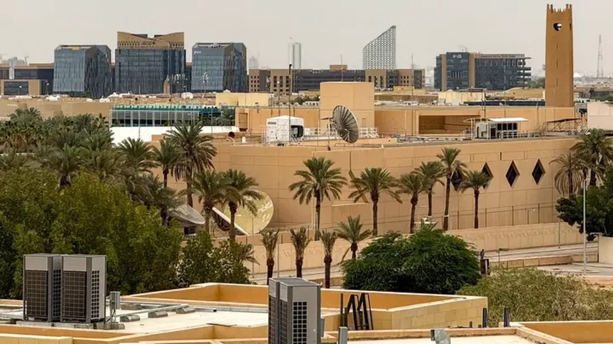 Ambasada e SHBA-së në Oman lëshon paralajmërim për strehim Ambasada e SHBA-së në Oman lëshon paralajmërim për strehim