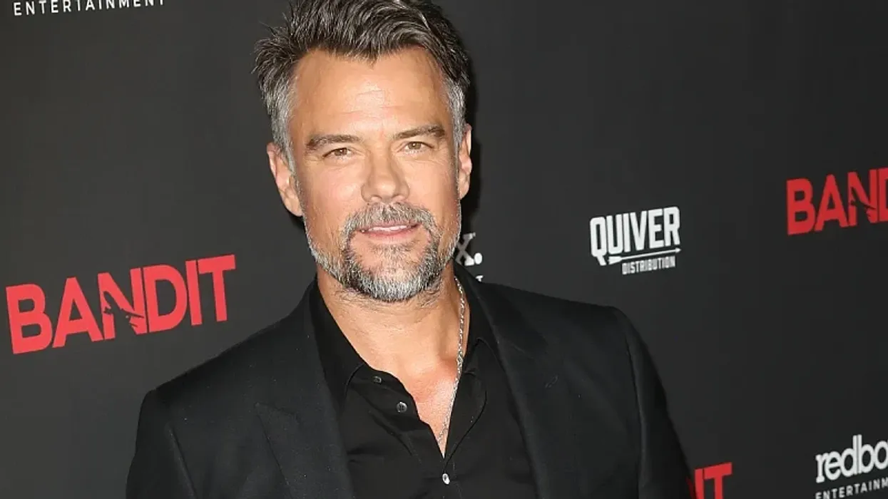 Josh Duhamel thotë se aktorët duhet të heshtin për politikën: Pse do ta bënit publikun t'ju përçmonte? Josh Duhamel thotë se aktorët duhet të heshtin për politikën: Pse do ta bënit publikun t'ju përçmonte?