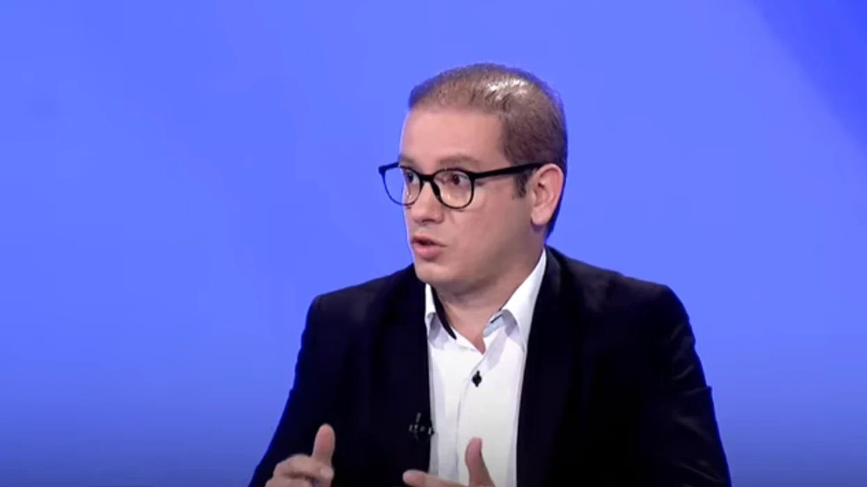 Kuçi: Ndeshja Kosovë–Turqi, simbol i miqësisë strategjike dhe kundër narrativave përçarëse