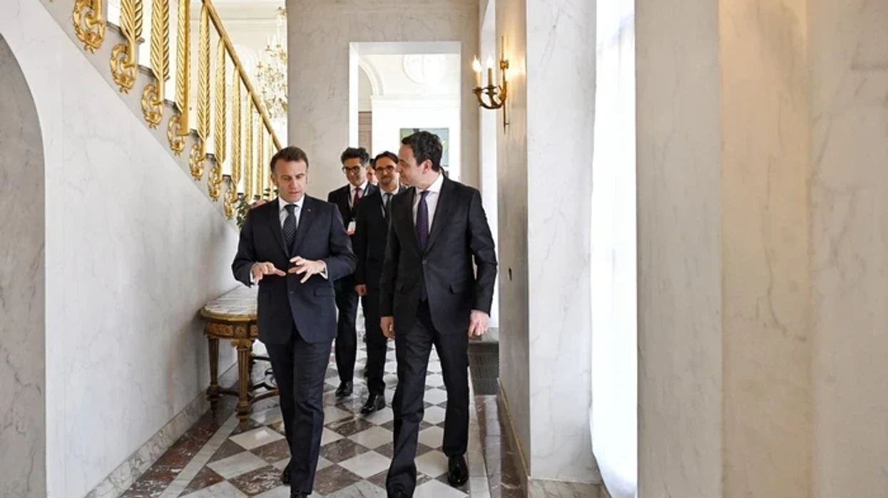 Dy orë diskutim, Kurti ndan detaje nga bisedat me presidentin francez Emmanuel Macron