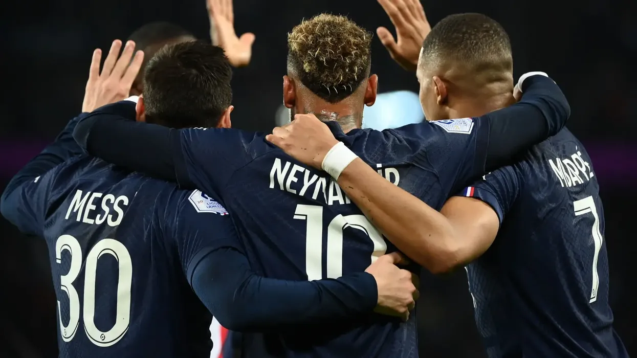 Mbappe kujton periudhën te PSG me Messin dhe Neymarin: Messi është i pabesueshëm Mbappe kujton periudhën te PSG me Messin dhe Neymarin: Messi është i pabesueshëm