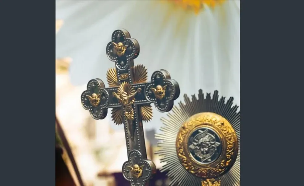 Rama dhe Begaj urojnë Pashkët Ortodokse