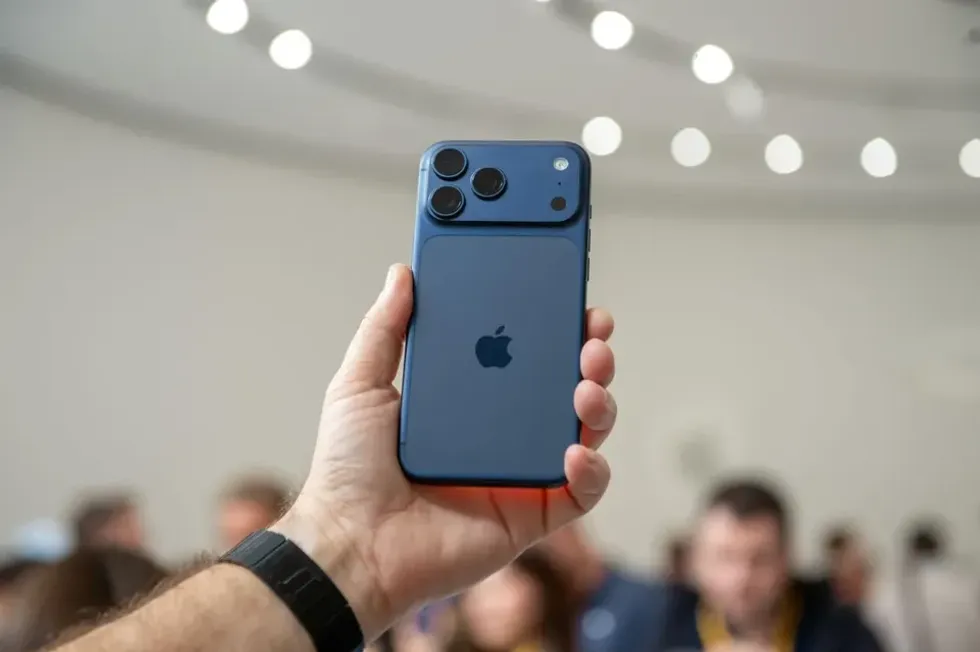 Rrjedhja e fundit e informacionit për Apple iPhone 18 Pro sinjalizon një ndryshim të rëndësishëm në dizajn