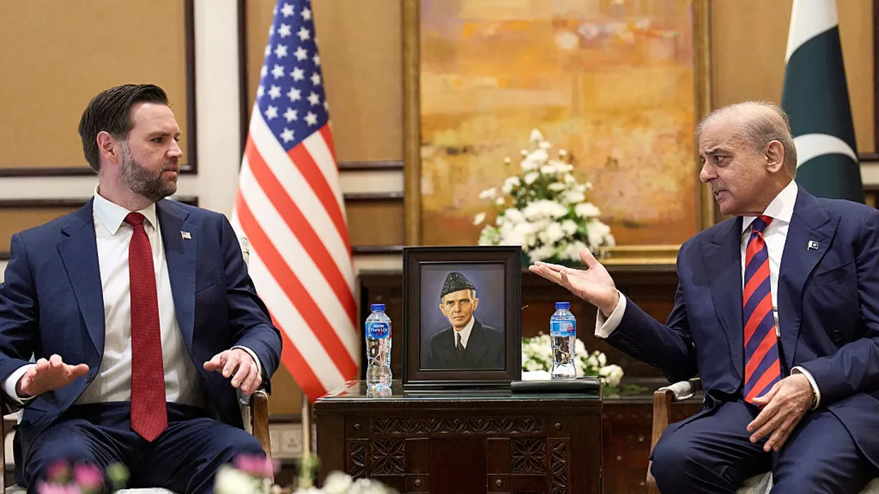 SHBA-të dhe Irani ende të angazhuar në bisedime, thotë një zyrtar amerikan SHBA-të dhe Irani ende të angazhuar në bisedime, thotë një zyrtar amerikan