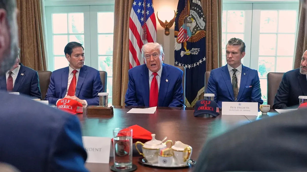Zyrtarët e Trump po diskutojnë një tjetër takim të mundshëm ballë për ballë me iranianët Zyrtarët e Trump po diskutojnë një tjetër takim të mundshëm ballë për ballë me iranianët