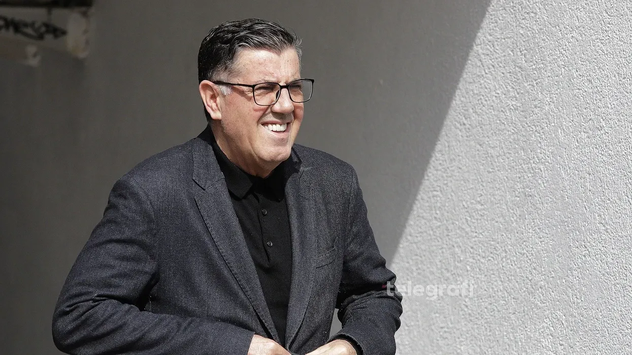 U raportua se LVV dhe LDK janë afër një marrëveshjeje për presidentin, reagon Haziri U raportua se LVV dhe LDK janë afër një marrëveshjeje për presidentin, reagon Haziri