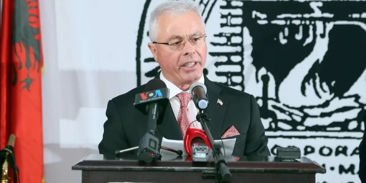 “Kosova po shihet keq nga jashtë”, Harry Bajraktari apelon për bashkim politik në Kosovë “Kosova po shihet keq nga jashtë”, Harry Bajraktari apelon për bashkim politik në Kosovë