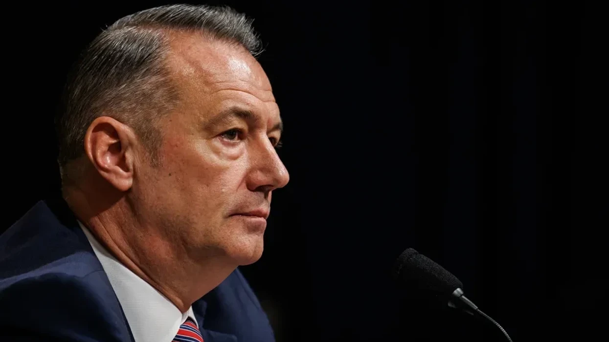 Shefi i ICE do të japë dorëheqjen