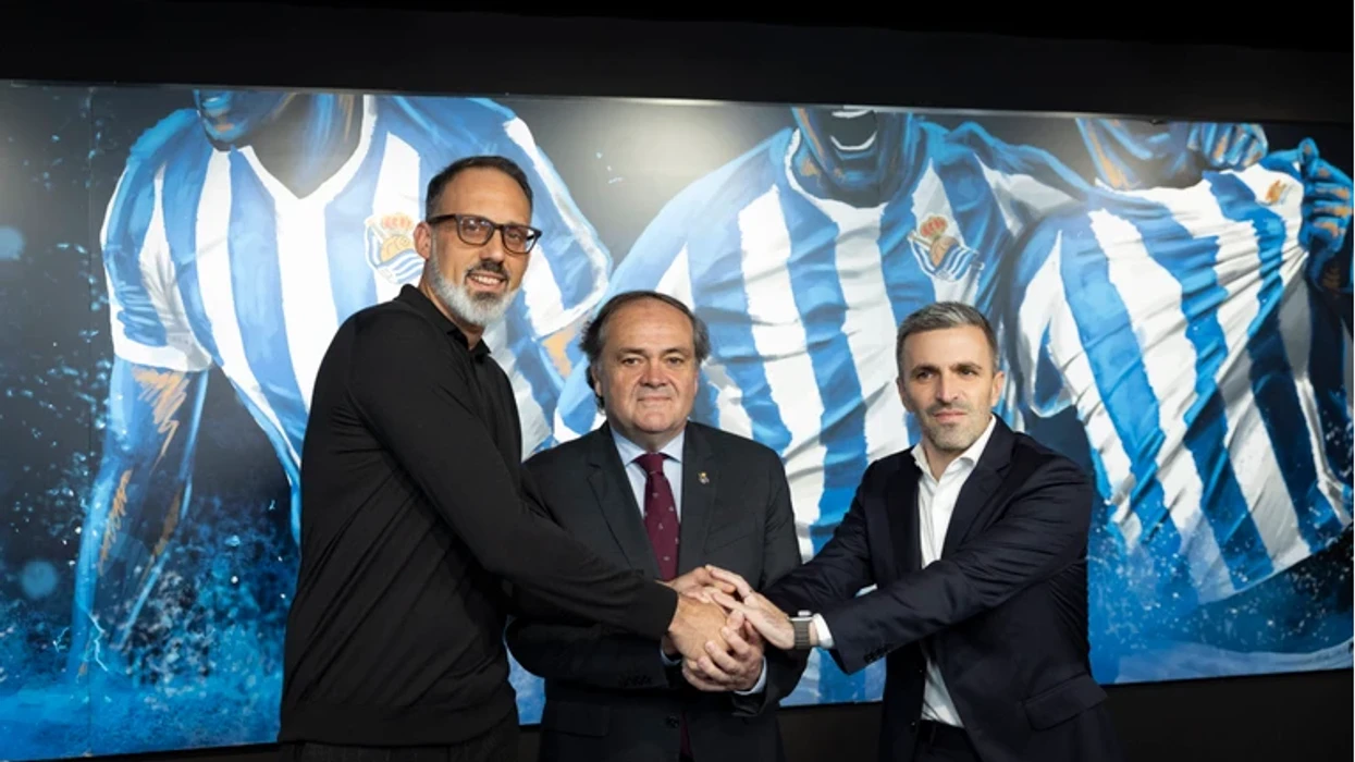 E hodhi poshtë këshillën e Inteligjencës Artificiale dhe fitoi trofeun, lëvizja e presidentit të Sociedadit u bë një sukses