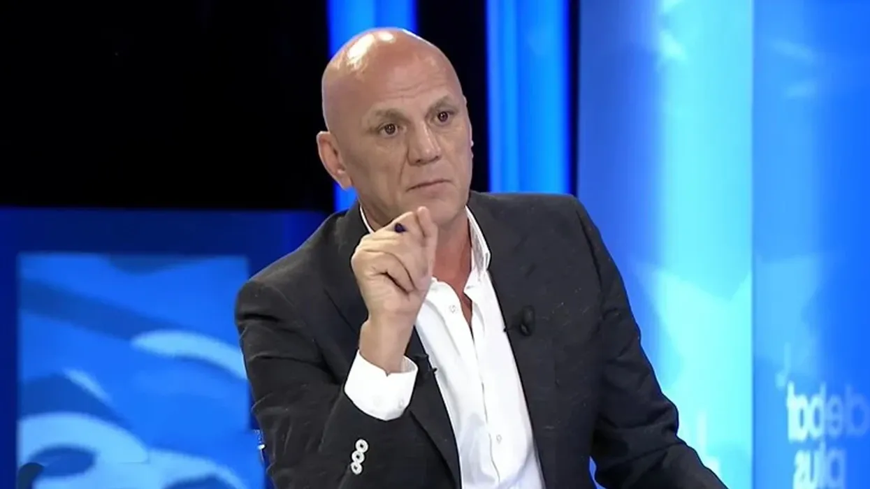 Geci me gjuhë vulgare fyen PDK-në dhe LVV-në, përmend Thaçin e Kurtin Geci me gjuhë vulgare fyen PDK-në dhe LVV-në, përmend Thaçin e Kurtin
