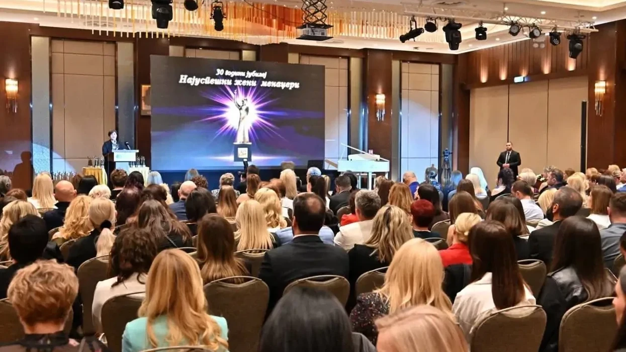 Dimitrieska-Koçoska: Gratë në lidership janë motor i progresit ekonomik