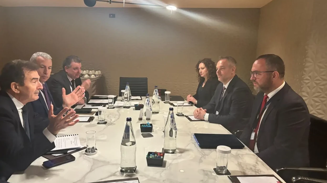 Toshkovski-Chrisochoidis: RMV dhe Greqia të gatshëm për forcimin e luftës kundër krimit të organizuar, trafikut të drogës dhe migracionit ilegal