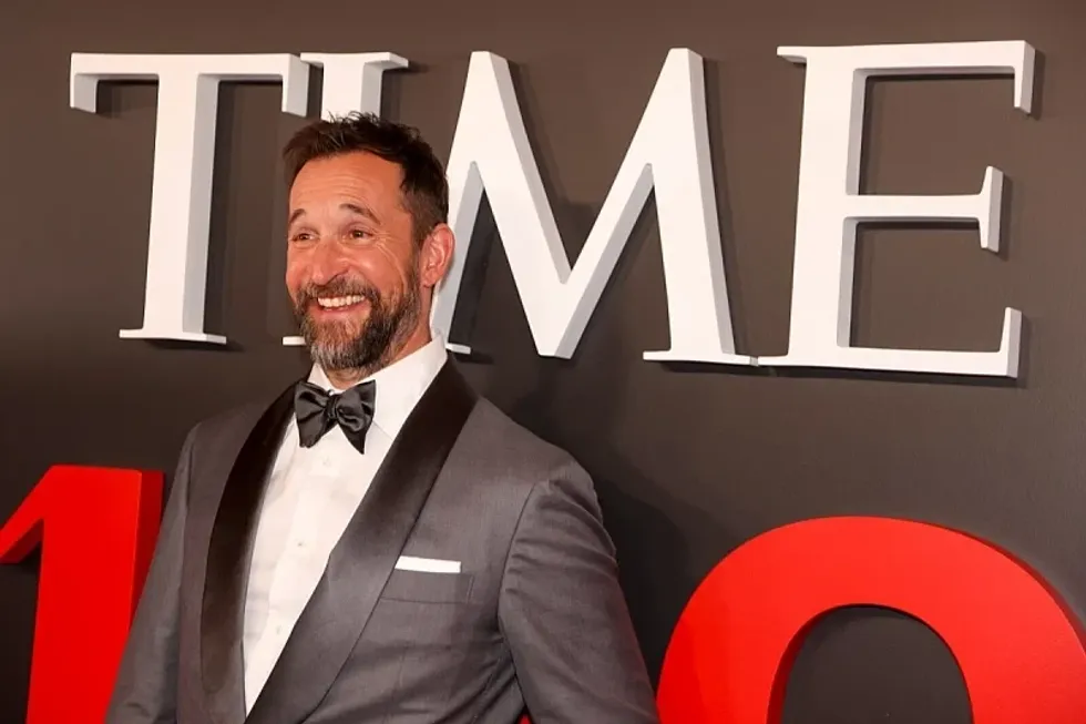 Noah Wyle i shpenzoi të ardhurat e tij nga seriali 