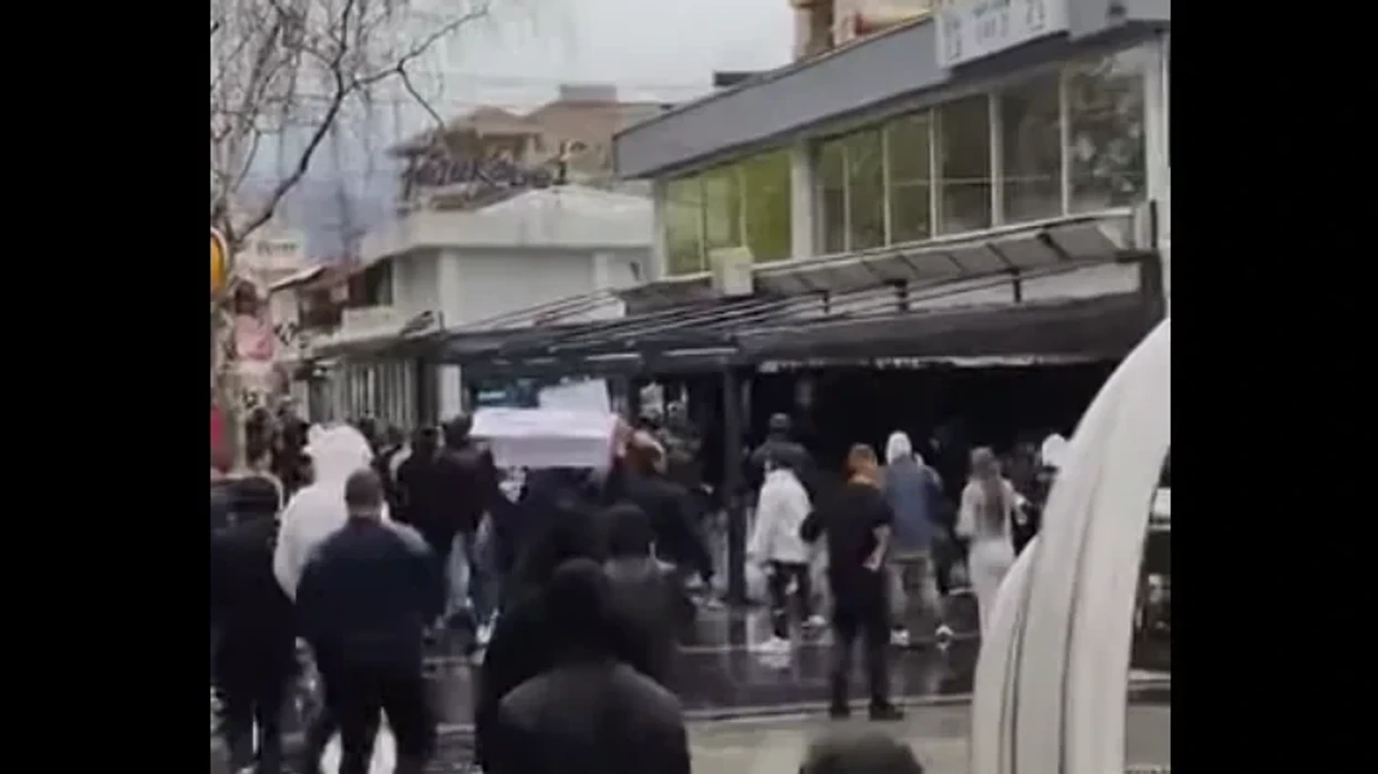 Kërkohet dëmshpërblim për demolimin e lokalit të pronarit të ish-diskotekës "Pulse" në Koçan, reagojnë prindërit e viktimave