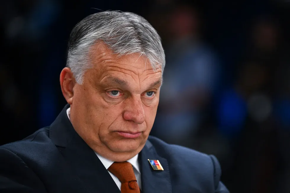 Orban jep dorëheqje nga parlamenti i Hungarisë pas humbjes dërrmuese