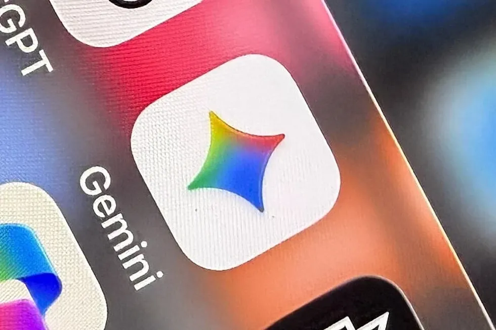 Gemini tani mund të gjenerojë dokumente, përfshirë Word dhe LaTeX