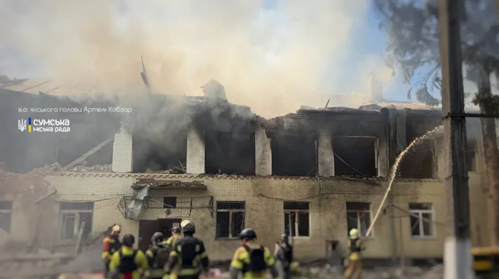 Dronët rusë godasin kopshtin e fëmijëve në Ukrainë, operacioni i shpëtimit është duke u zhvilluar