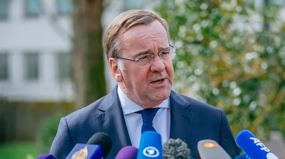 Ministri gjerman i Mbrojtjes i hedh poshtë pretendimet e Putinit se lufta do të përfundojë së shpejti duke e cilësuar si një tjetër mashtrim