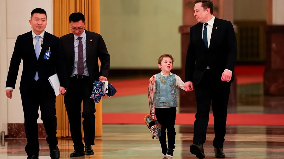 Musk merr djalin me vete në takimin SHBA-Kinë