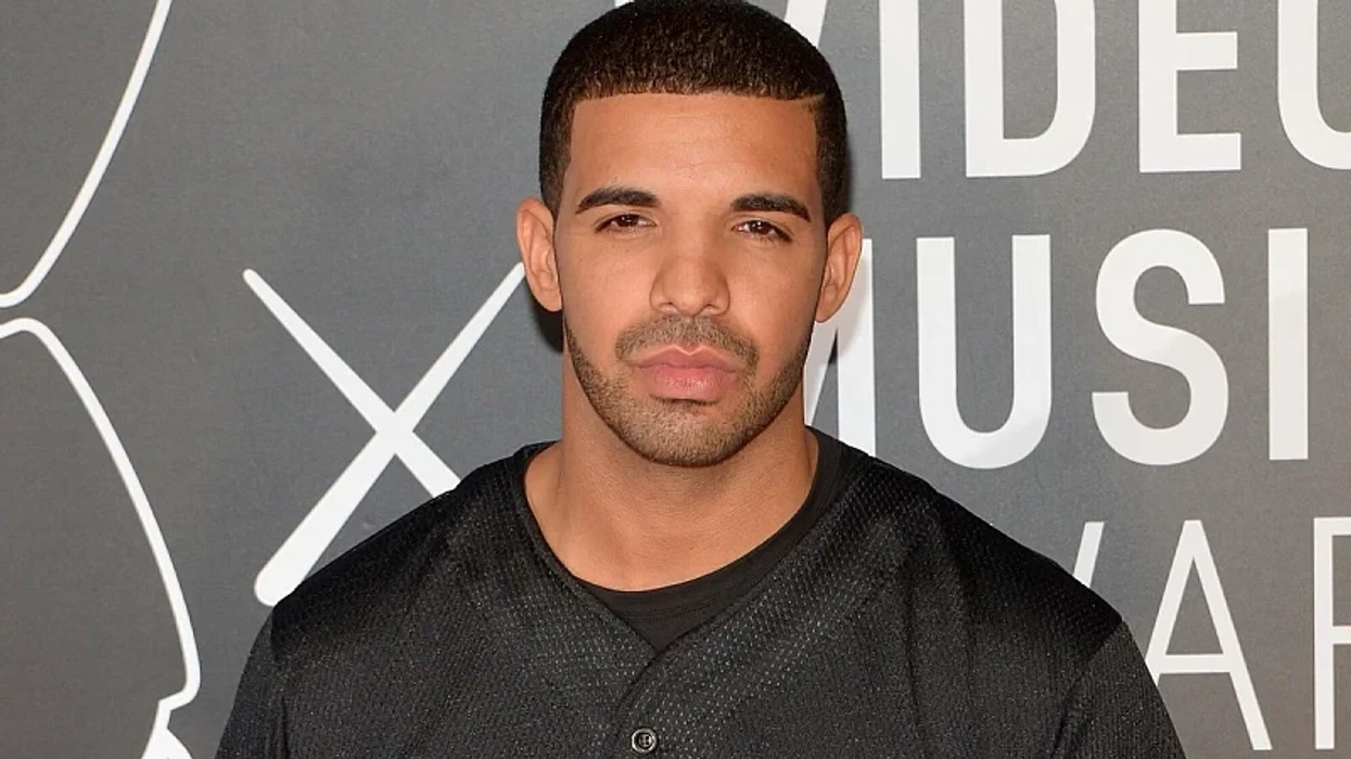Pasi publikoi tre albume brenda një dite, Drake theu tre rekorde në Spotify