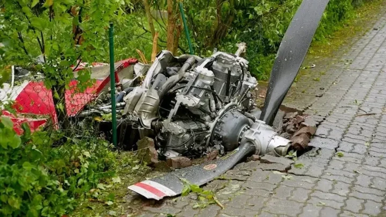 Tragjedi ajrore në Gjermani, aeroplani bie në zonë banimi - raportohet për të vdekur