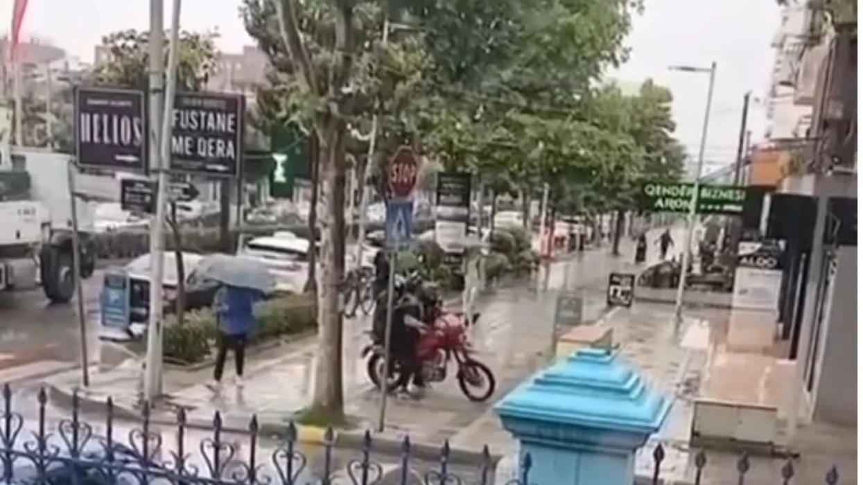 Grabitja 'spektakolare' e argjendarisë në Kamëz, si u futën autorët të armatosur brenda biznesit