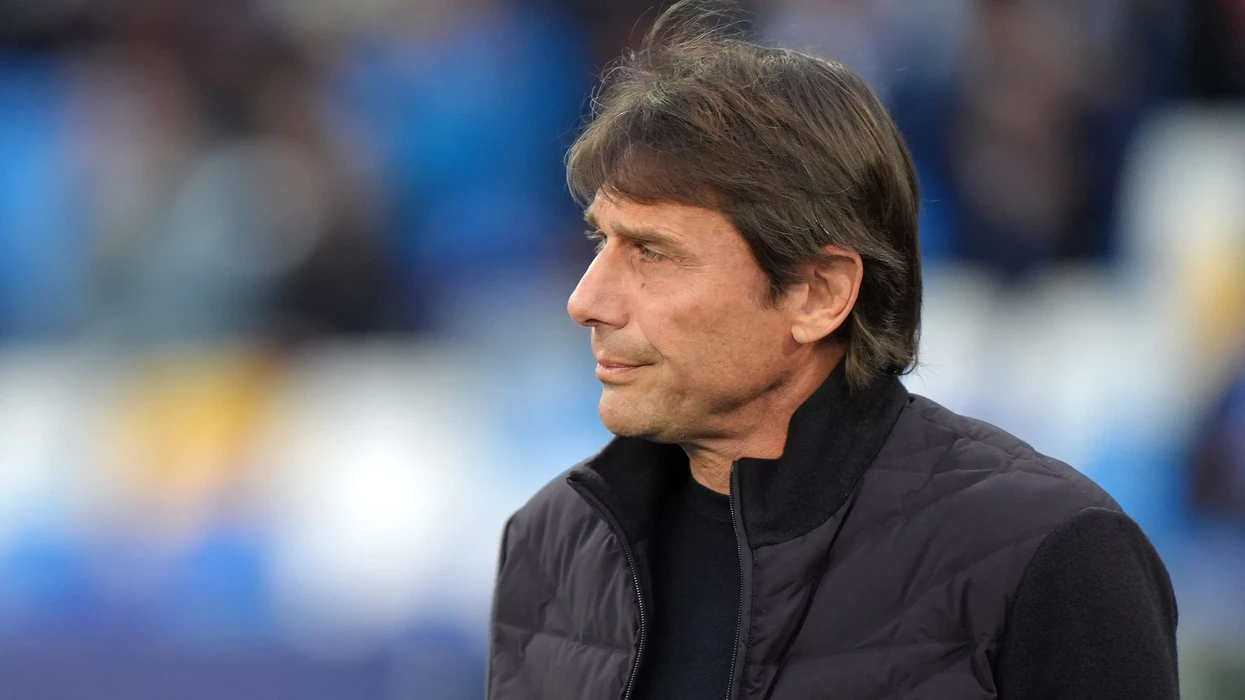 “Do të jem gjithnjë falënderues”, Antonio Conte paralajmëron largimin nga Napoli