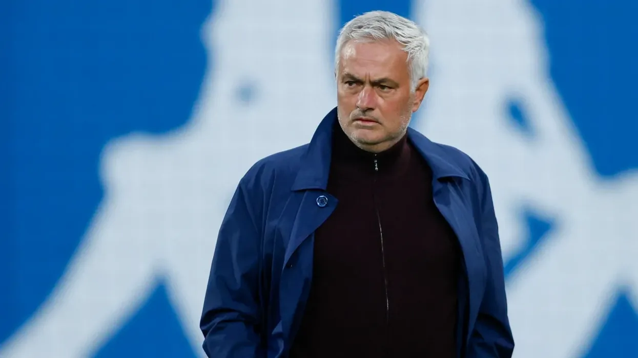 Zbulohen detaje interesante nga kontrata e Mourinhos me Real Madridin Zbulohen detaje interesante nga kontrata e Mourinhos me Real Madridin