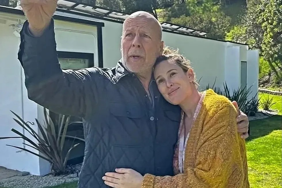 Rumer Willis flet për betejën e babait të saj me demencën: Ai ishte gjithmonë një djalë 'macho', tani ka dalë në pah ana e tij më e butë