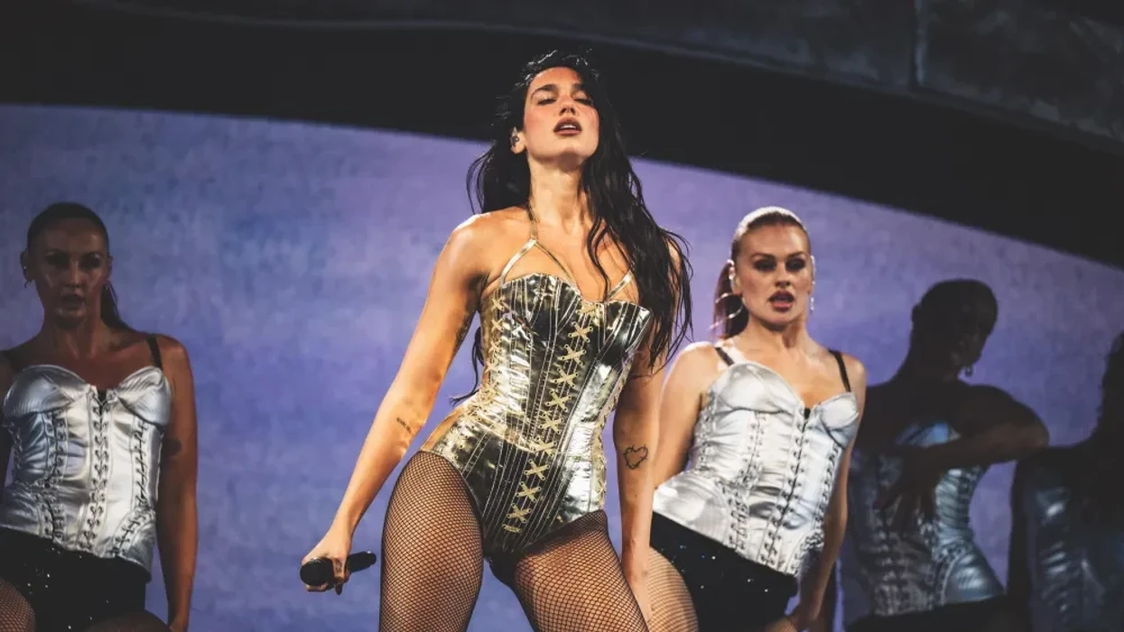 Dua Lipa publikon falas filmin e turneut në YouTube – ky veprim është vlerësuar shumë nga fansat e saj