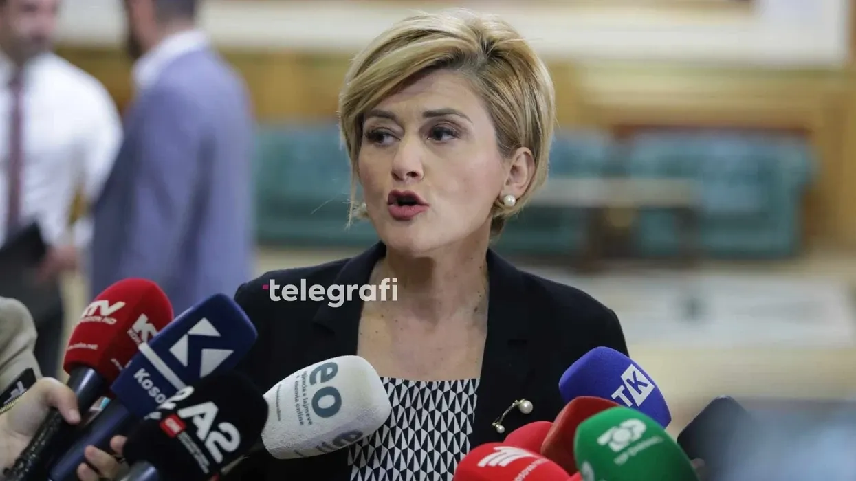 Kusari-Lila: Qeveria shpall Parkun Industrial në Gjilan dhe merr vendim për ish-ndërmarrjet “Metaliku” e “Virxhinia” në Gjakovë Kusari-Lila: Qeveria shpall Parkun Industrial në Gjilan dhe merr vendim për ish-ndërmarrjet “Metaliku” e “Virxhinia” në Gjakovë