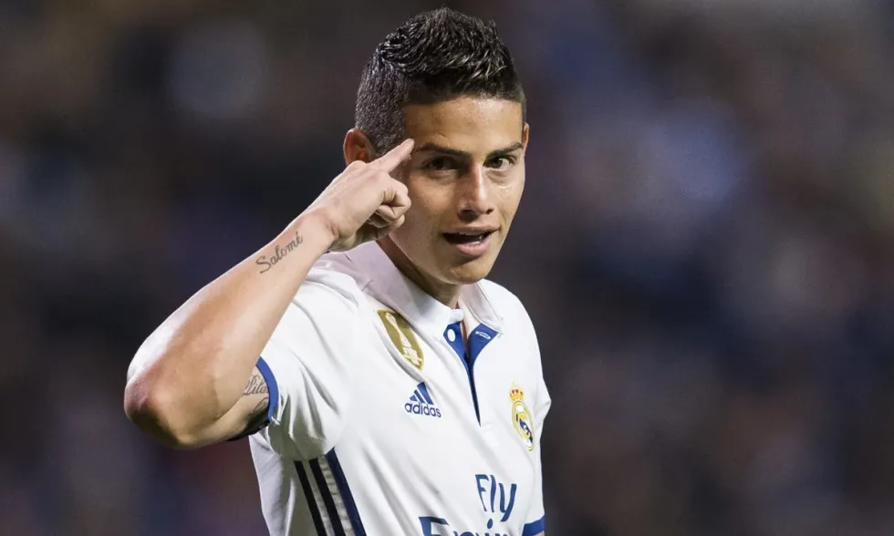 “Man United ka vdekur”, James Rodriguez zbulon si Carlo Ancelotti e bindi që t’i bashkohet Bayern Munichut