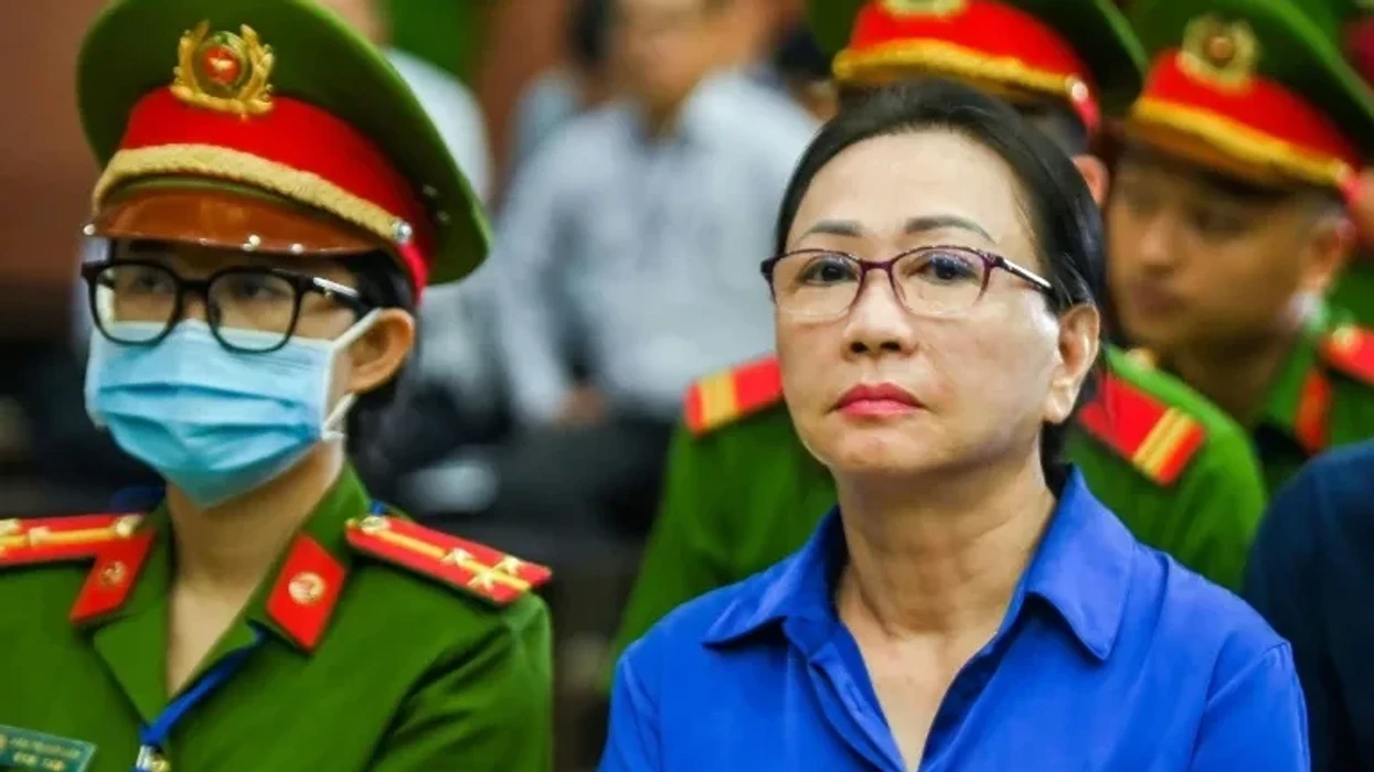 Vietnami nxjerr në ankand çantat Hermes të manjates së dënuar për mbi 500 mijë dollarë