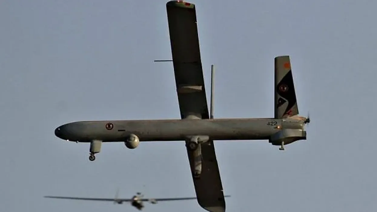 Një dron 'armiqësor' u rrëzua nga sistemi i ri i mbrojtjes ajrore iraniane Një dron 'armiqësor' u rrëzua nga sistemi i ri i mbrojtjes ajrore iraniane